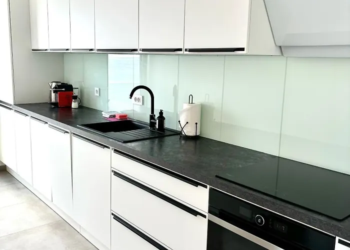 Sea View * מאנדרה